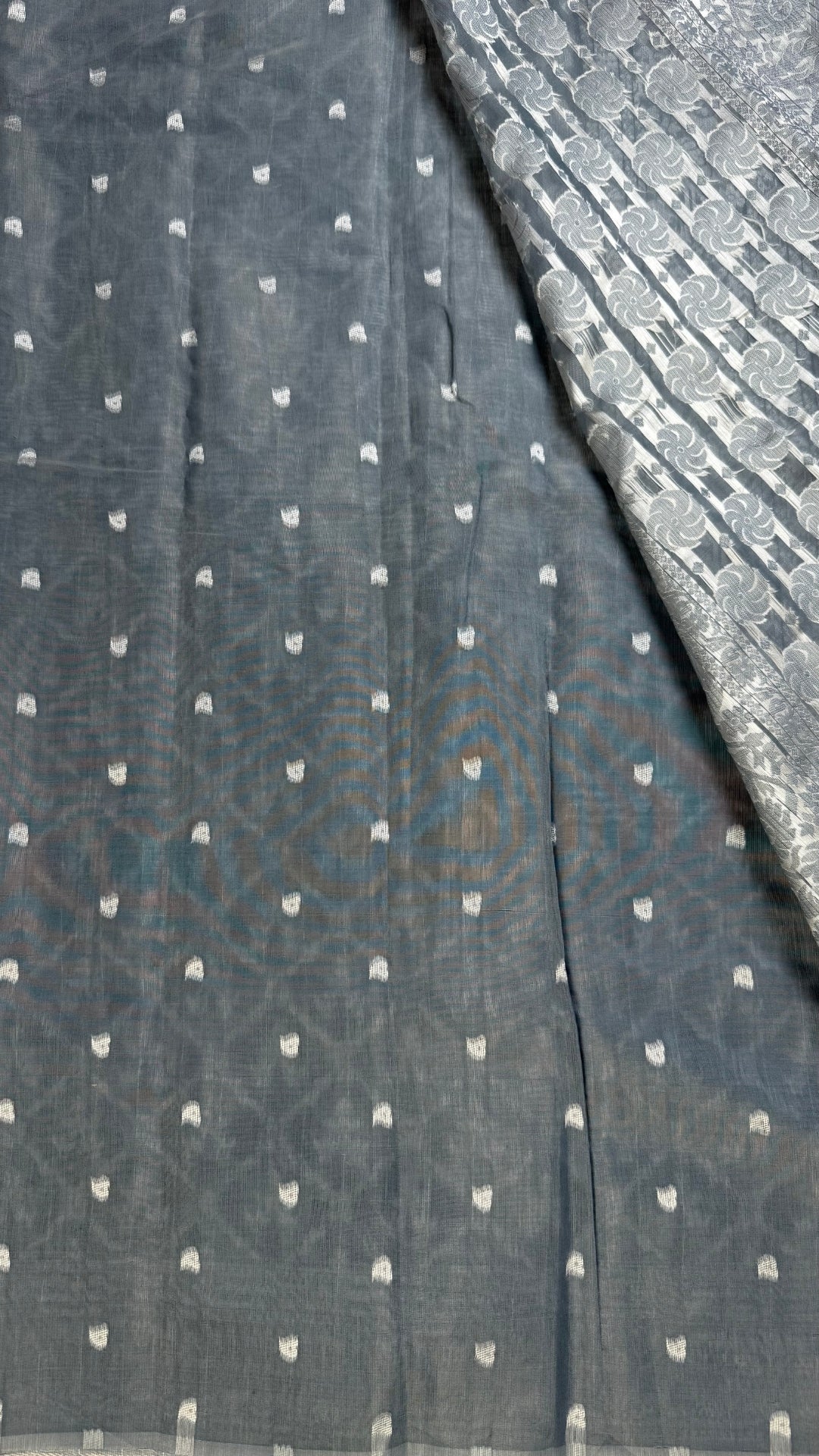 banarashe Grey & White Handloom Banarasi Cotton Saree with Tribal & Animal Motifs