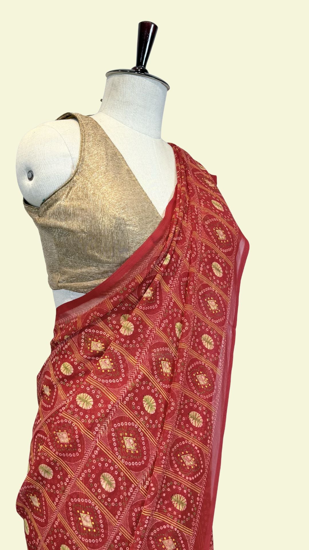 Red Geometric Print Synthetic Saree