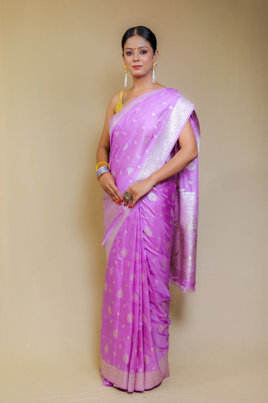 Exquisite Lilac Banarasi Italian Crepe Chinon Silk Saree
