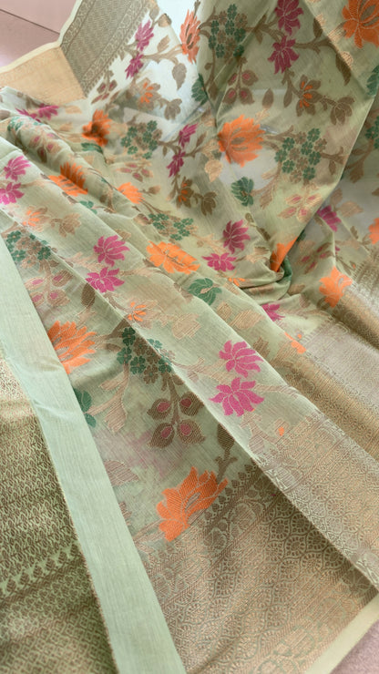 Meenakari Organza Banarasi Pista Green