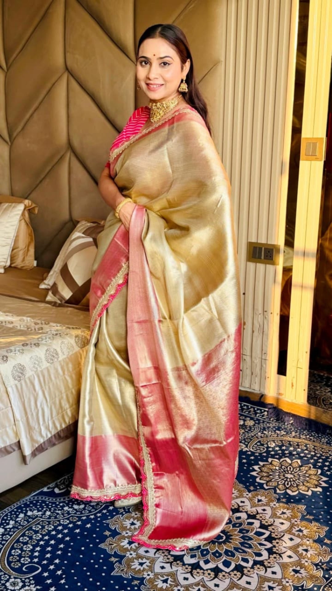 Red Glow Premium Banarasi Tissue Silk Saree