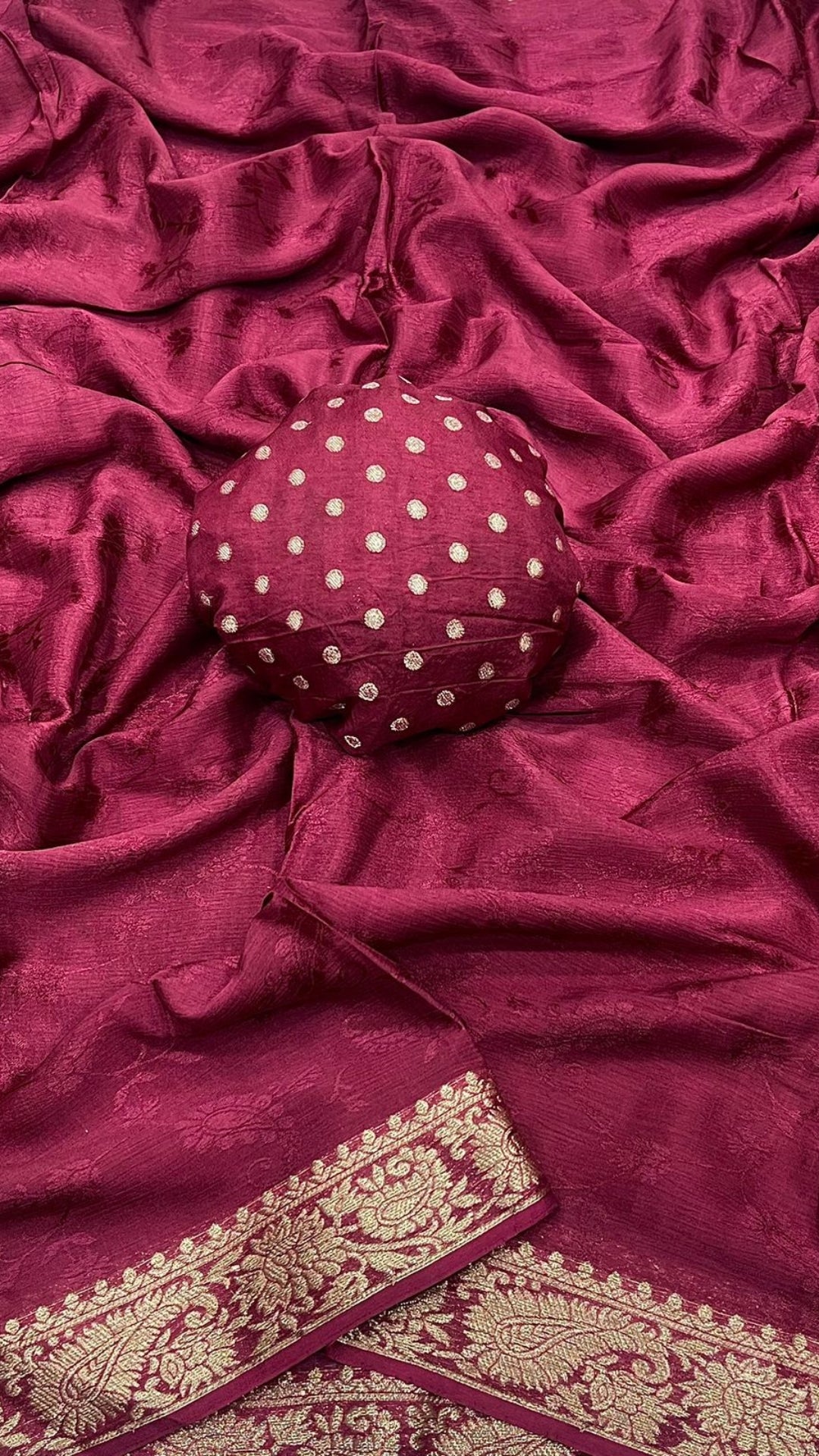 Wine Pure Chinon Chiffon Saree with Antique Zari Weaving Border