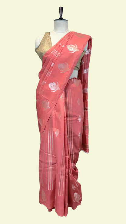 Red Raw Mango Silk Saree with Floral Weaving