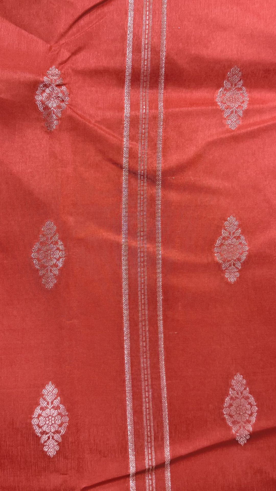 Red Raw Mango Silk Saree with Floral Weaving
