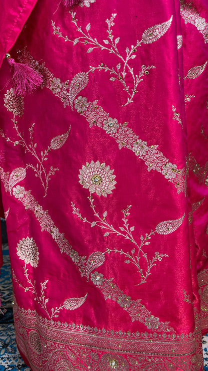 Elegant Pink Banarasi katan Silk Saree with Gold Zari Floral Embroidery & Tassel Pallu