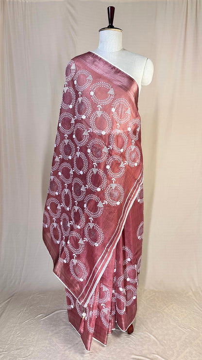 Elegant maroon tissue Saree with Embroidery border& Floral Motifs,