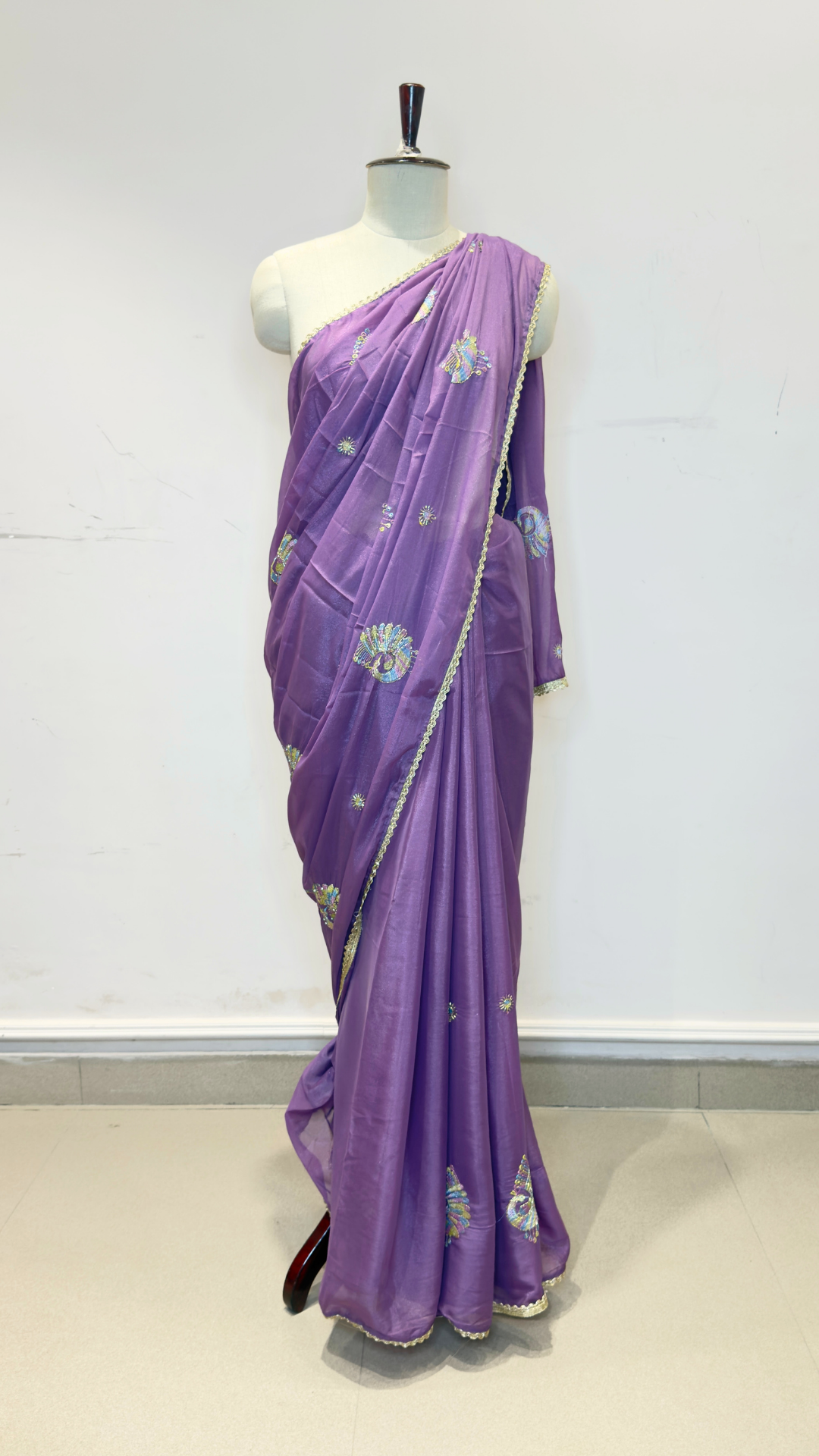 Banarashe Purple Embroidered Saree with Multicolour Peacock Motifs & Golden Lace Border