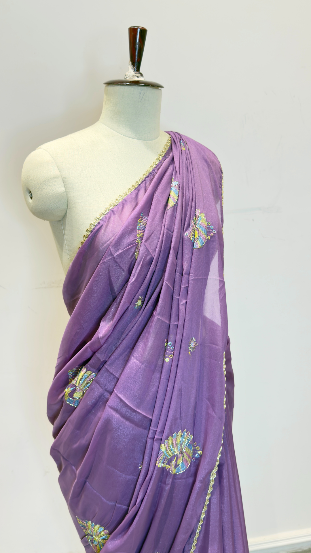 Banarashe Purple Embroidered Saree with Multicolour Peacock Motifs & Golden Lace Border