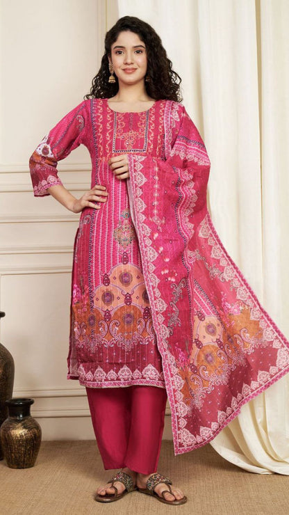 Lilac Soft Muslin Pakistani Suit – Hand Embroidered Kurti Set with Real Mirror Work