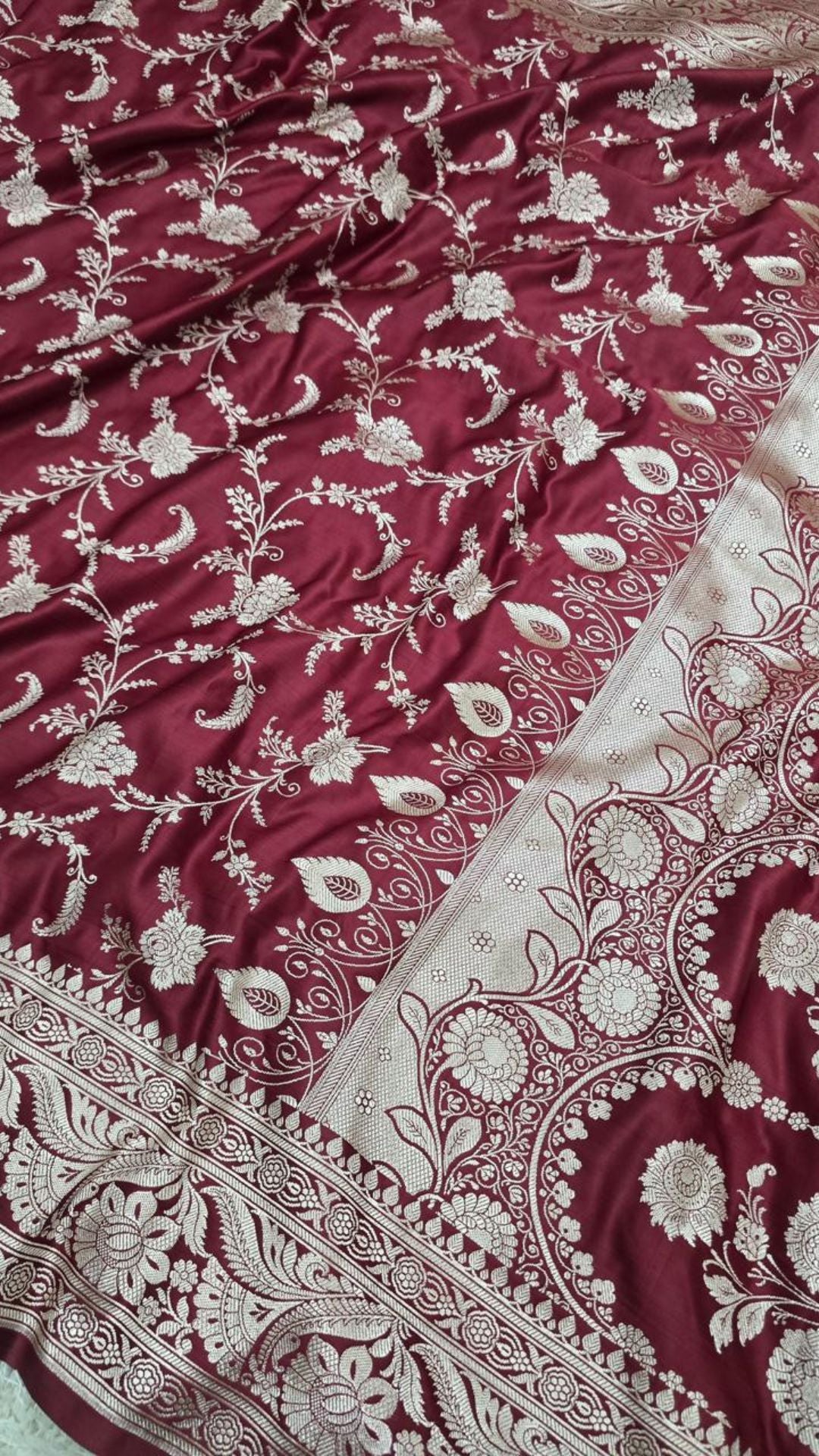 Mehroon Banarasi Mashroo Katan Silk Saree with Jaal Weaving
