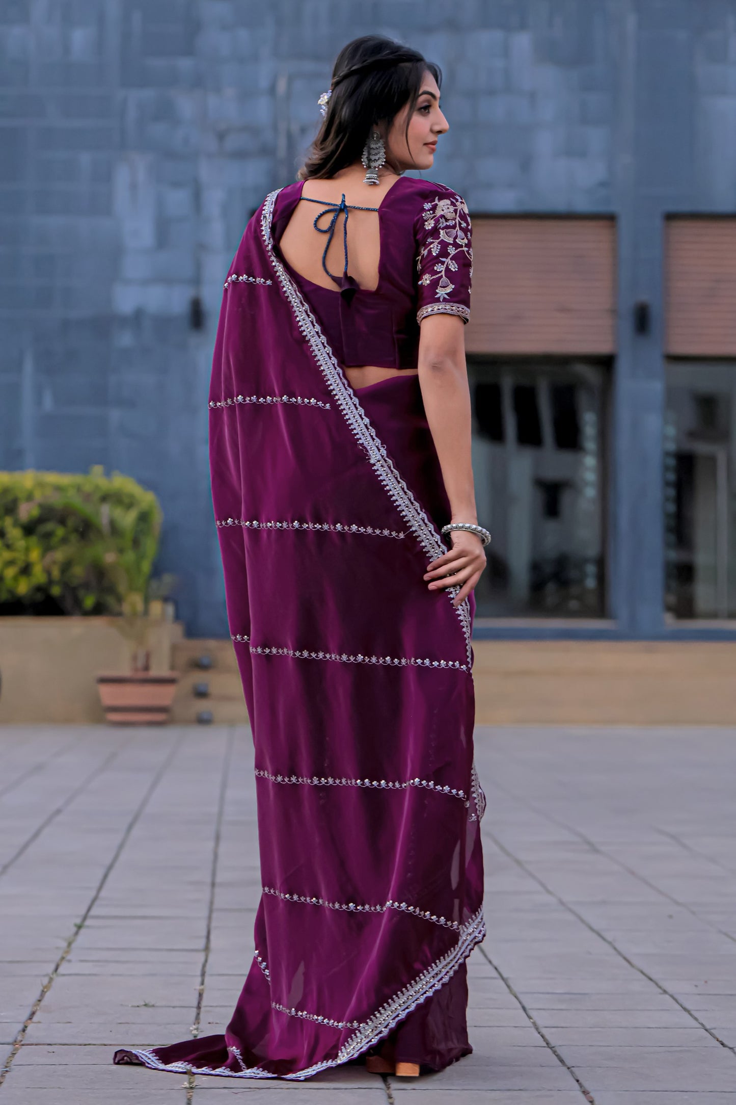 Red Bollywood Collections Party Wear Fancy Georgette Saree