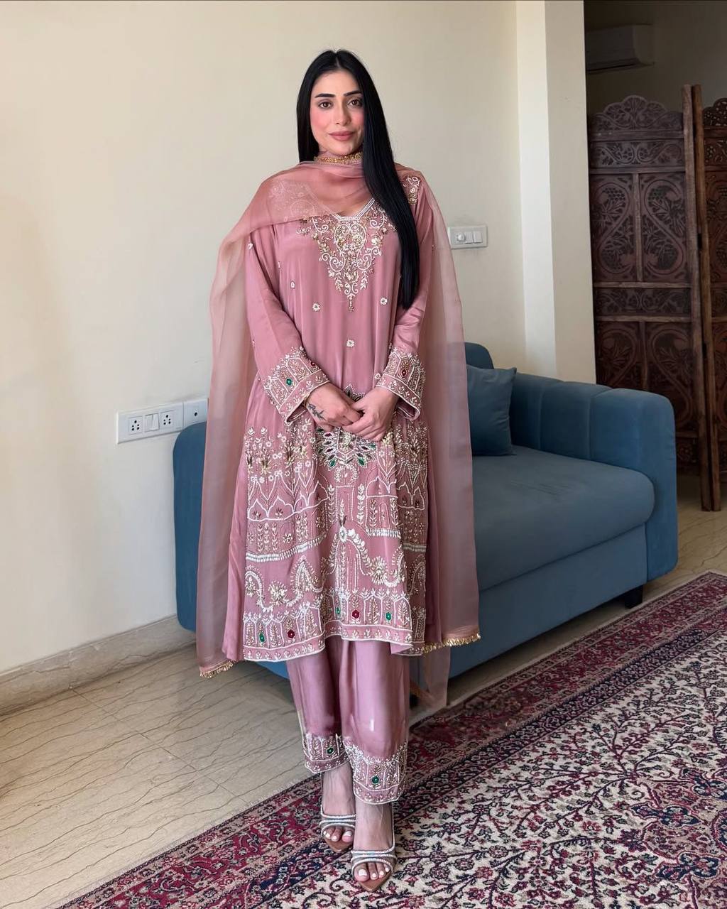 Exclusive Embroidered 3 Pices Pant Pair With Dupatta