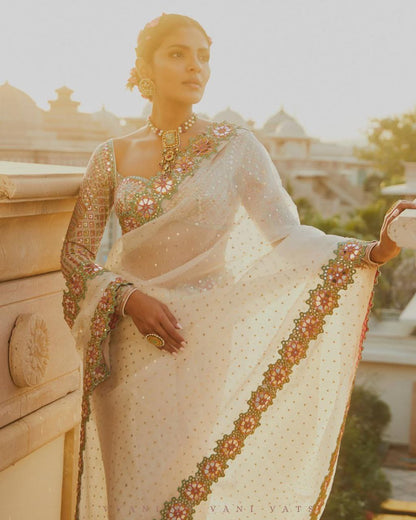 New Launching Bollywood BlockBuster Orignal Mirror Design White Colour