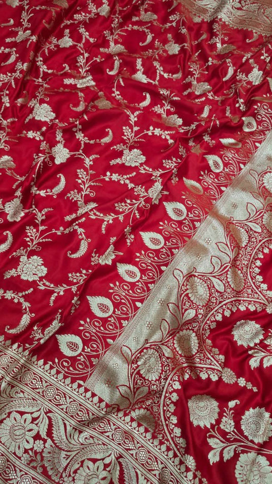 Bridal Red Banarasi Mashroo Katan Silk Saree with Intricate Jaal Weaving