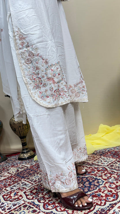 Women’s White Cotton Embroidered 3 Piece Kurta Pant Dupatta Set