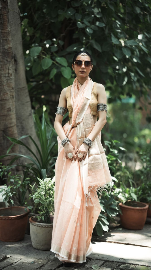 Nilen Cotton Tussar Zari Booti Saree – Soft Peach Elegance