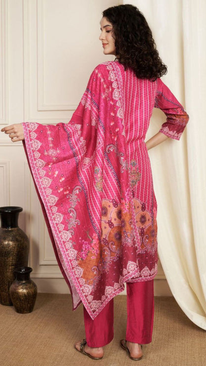 Lilac Soft Muslin Pakistani Suit – Hand Embroidered Kurti Set with Real Mirror Work