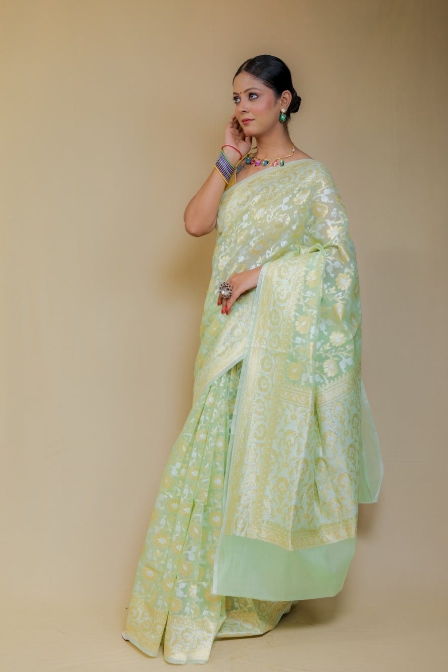 Pastel Pistachio Green Pure Handloom Banarasi Kataan Jamdani Saree