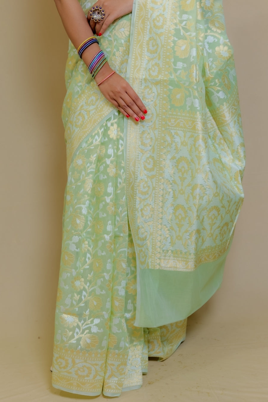 Pastel Pistachio Green Pure Handloom Banarasi Kataan Jamdani Saree