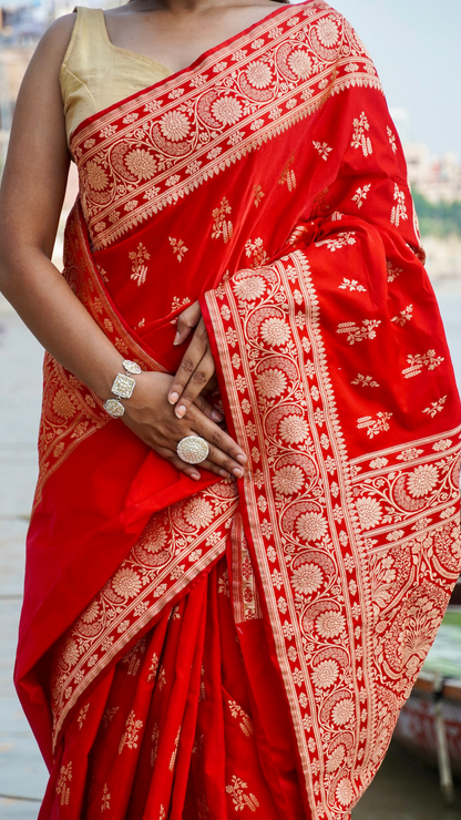 Sindoor Saubhagya Banarasi Silk Saree with Antique Zari Vine Work