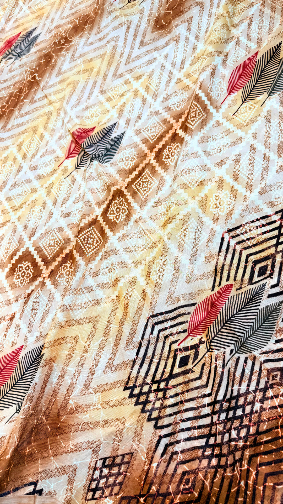 Geometric Print Banarasi Georgette Saree  (Brown)