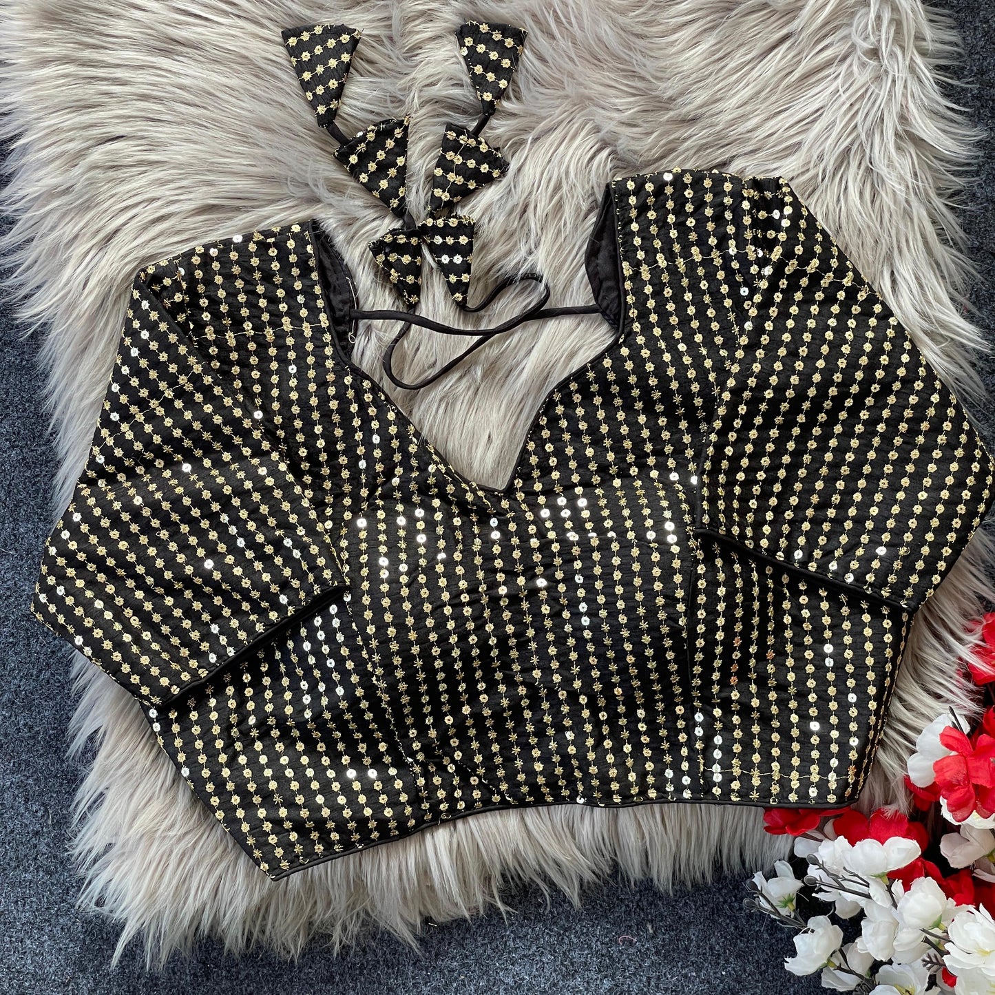 Elegant V-Neck Readymade Saree Blouse with Back Dori