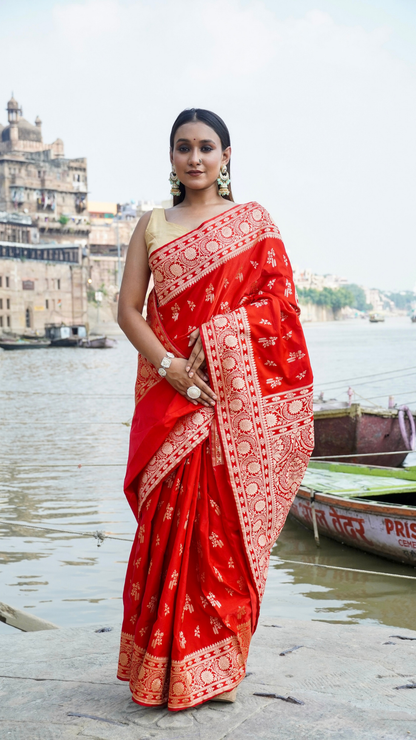 Sindoor Saubhagya Banarasi Silk Saree with Antique Zari Vine Work