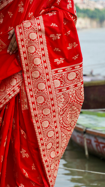 Sindoor Saubhagya Banarasi Silk Saree with Antique Zari Vine Work