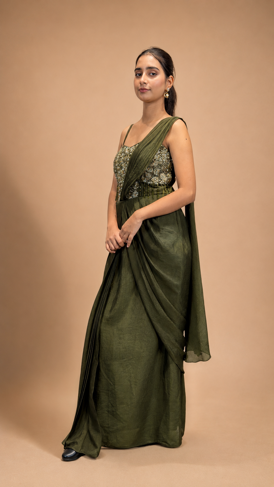 Emerald Green Embellished Pre‑Draped Saree Gown