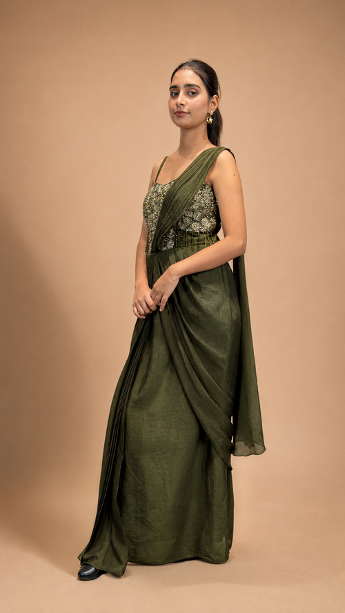 Emerald Green Embellished Pre‑Draped Saree Gown