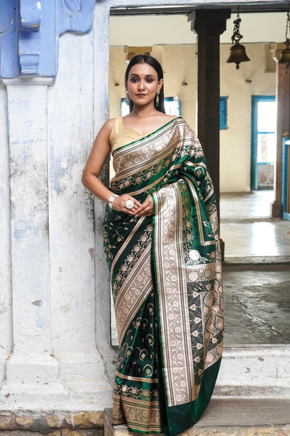 Emerald Grace – Royal Green Banarasi Saree with Elegant Silver Border