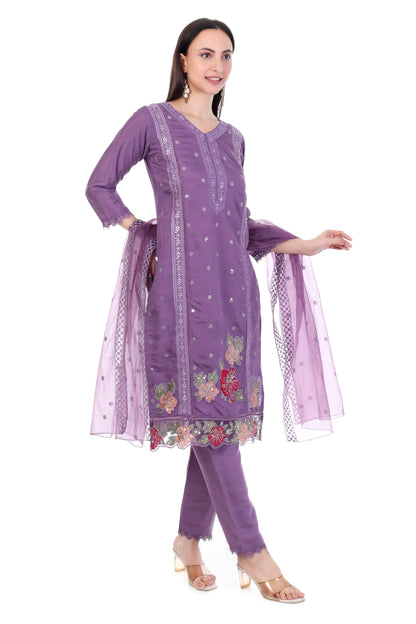 Elegant Lavender Straight Kurta Set with Floral Embroidery & Dupatta