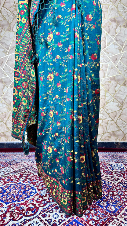 Elegant Green Floral Meenakari Saree With Blause piece for Festival Wear,