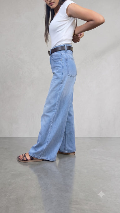 Banarashe High-Waisted Light Blue Wide-Leg Jeans