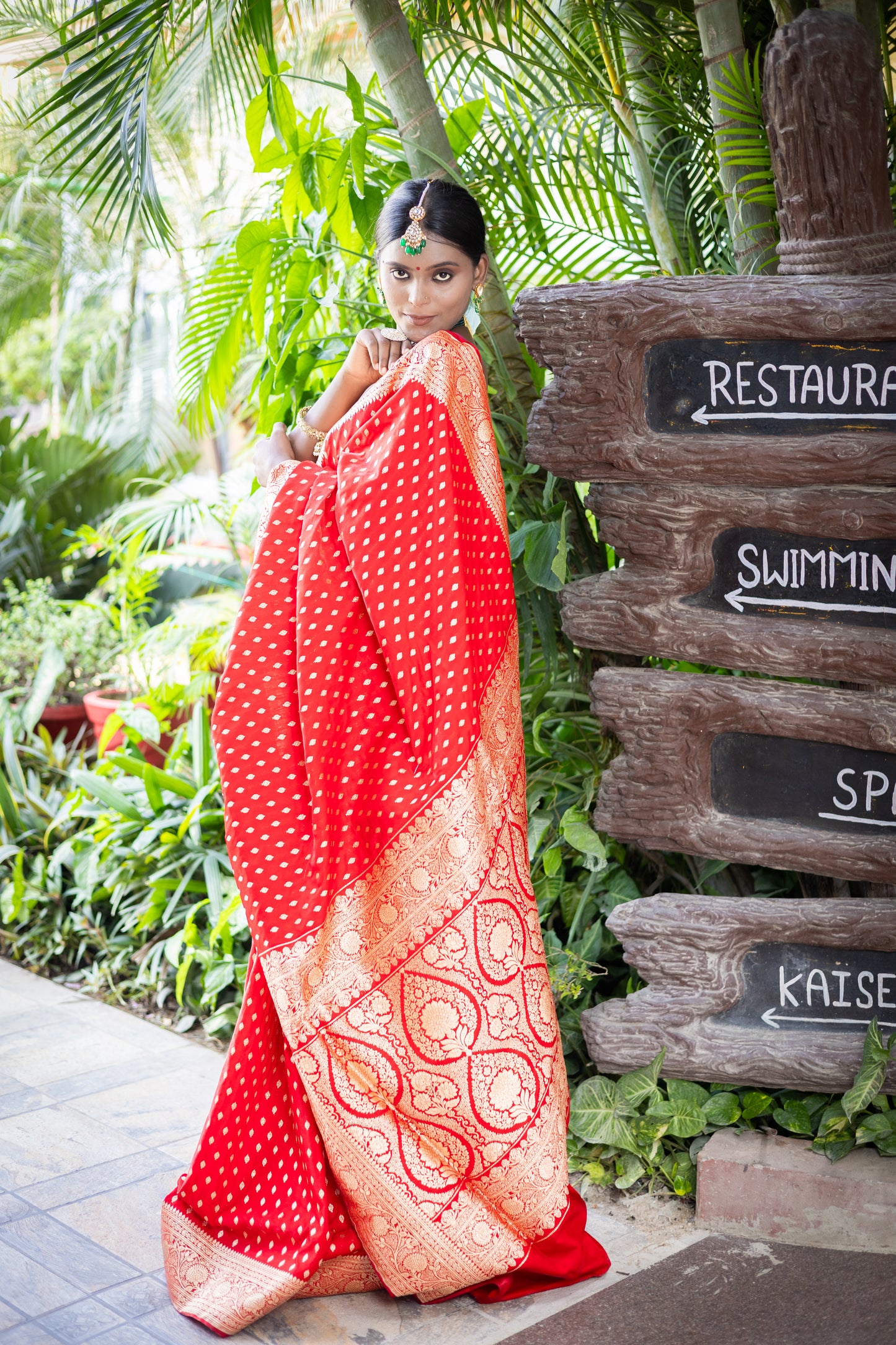 Amrit Royale – Dark Red Banarasi Silk Saree