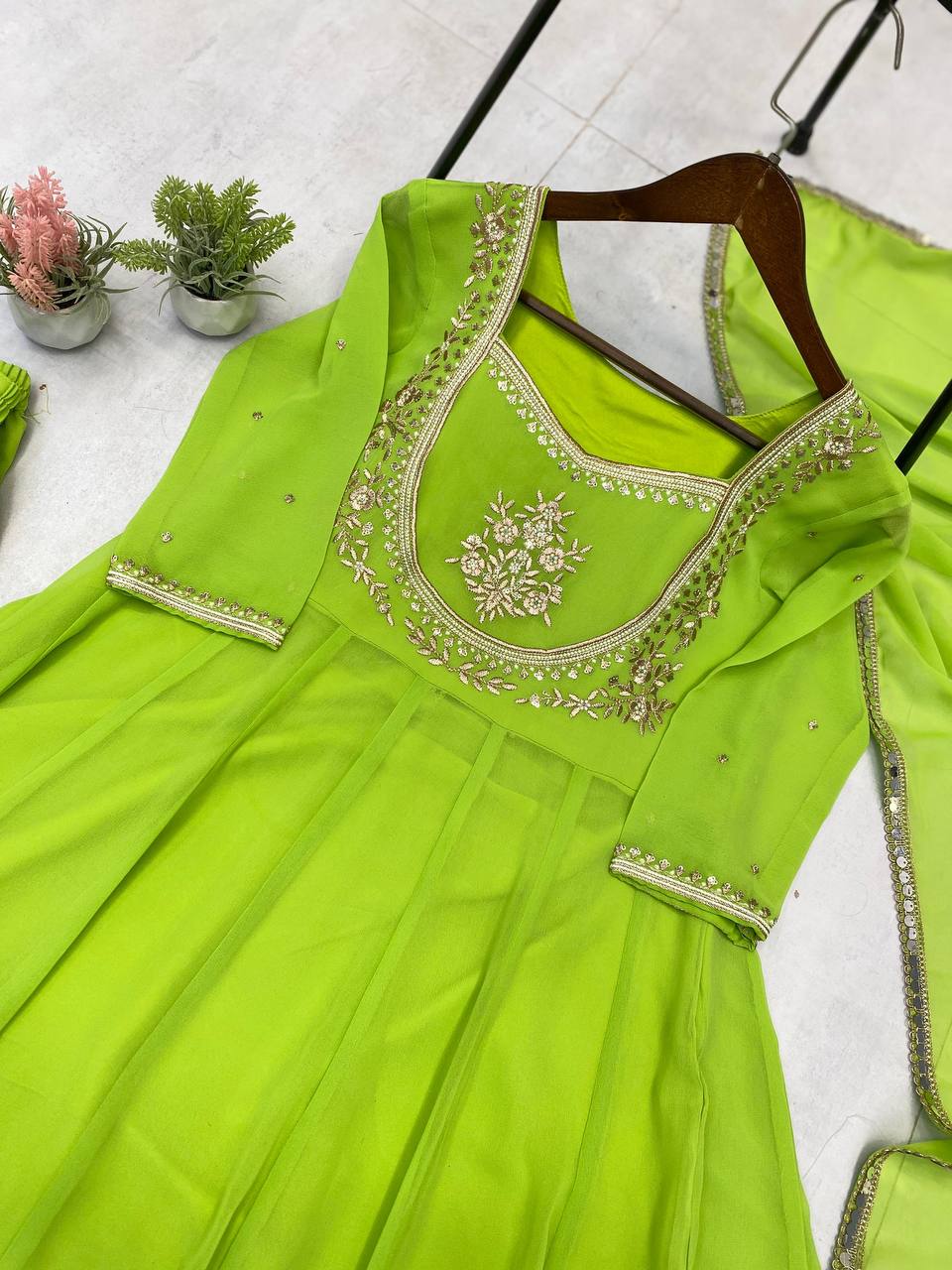 Green Georgette Embroidered 3-Piece Premium Collection