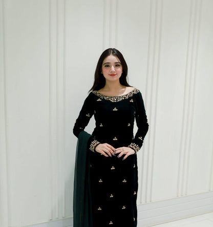 Royal Bottle Green Velvet Embroidered Suit Set