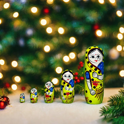 Wooden Handicraft Nesting Doll - Set of 5